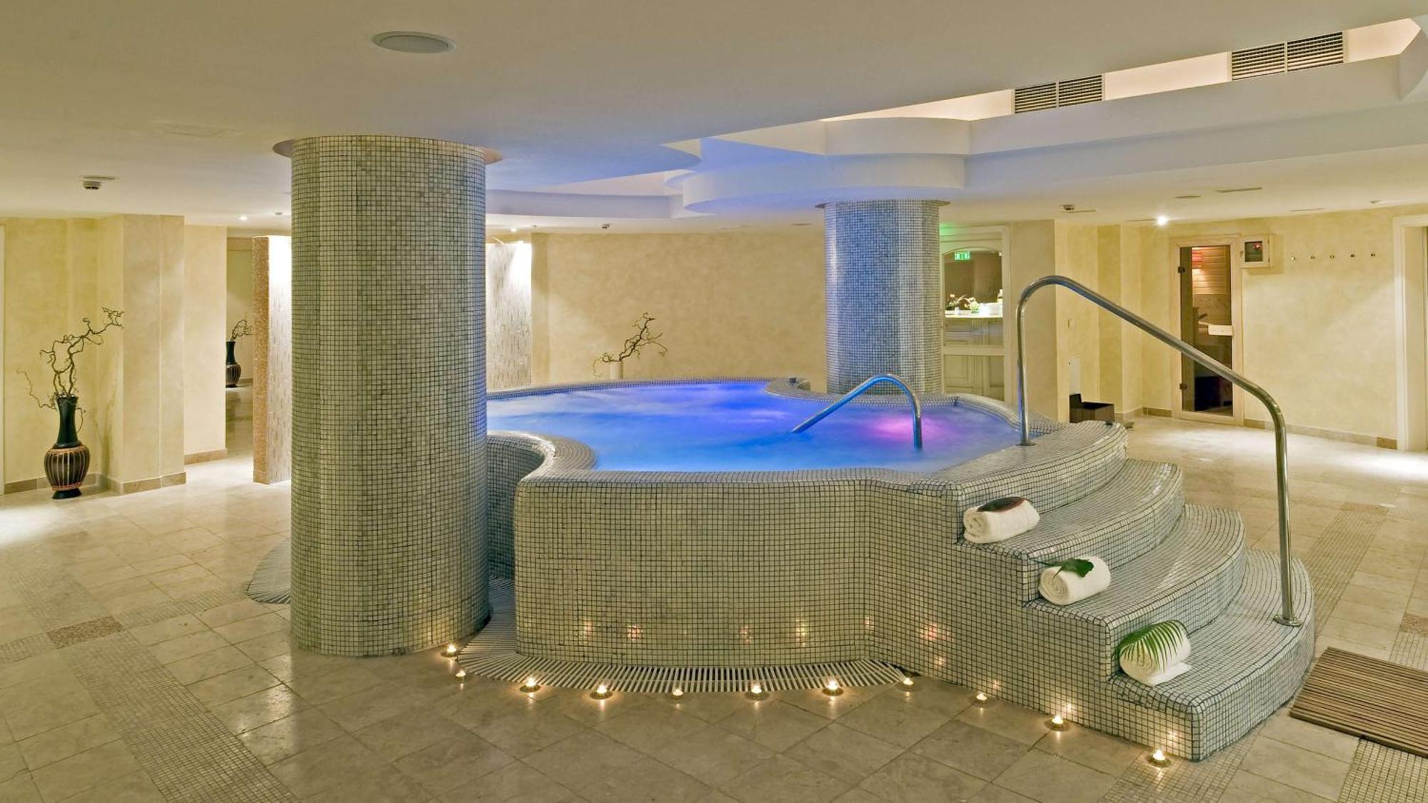 Hilton Sibiu Hotel Luaran gambar